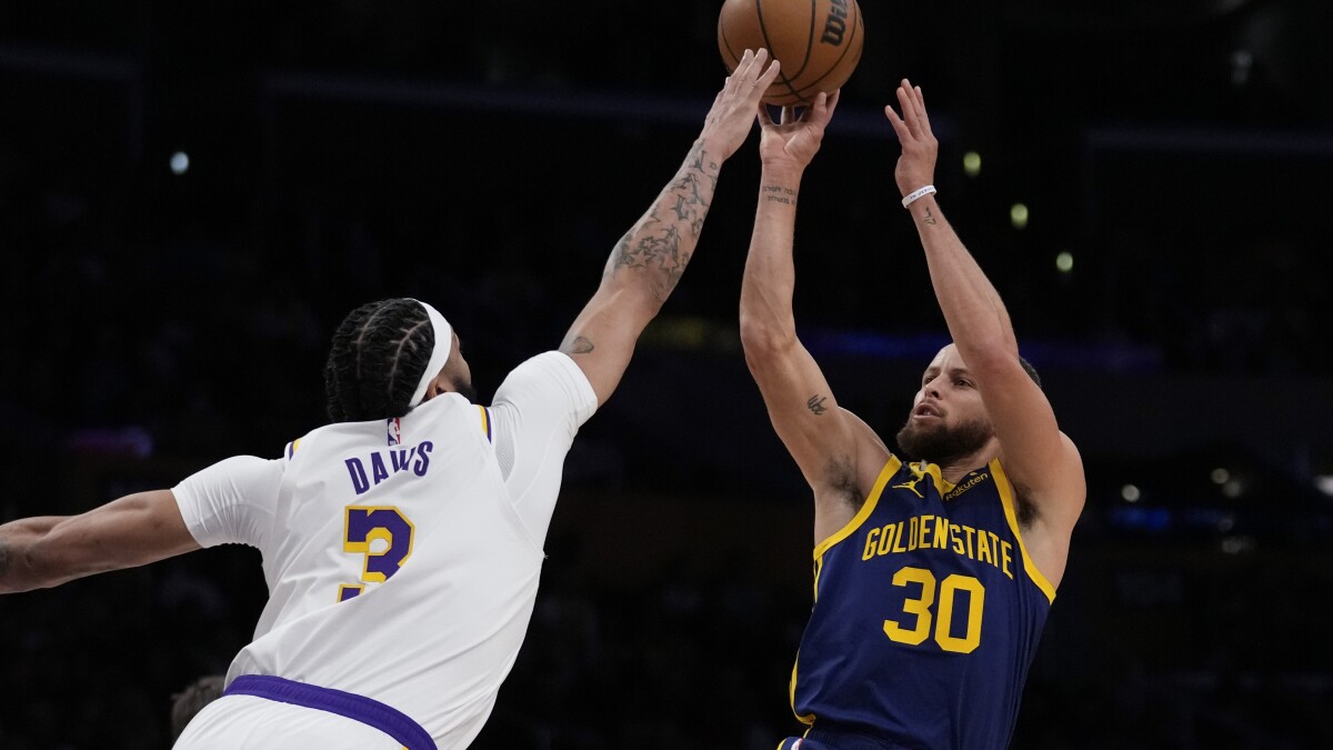 Warriors defeat Lakers 128 121 despite 40 from James AP News